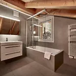 Bergfrieden Penthouse Apartment Wengen